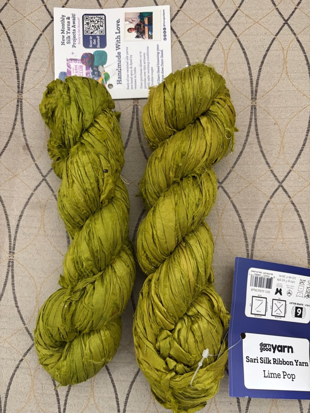 Sari Silk Ribbon Yarn - Lime Pop - Picture 3 of 6